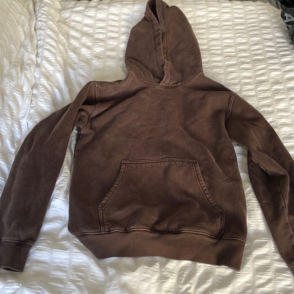 Aritzia Sweaters - Aritzia Hoodie